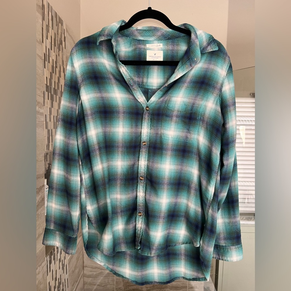 American Eagle button-down flannel